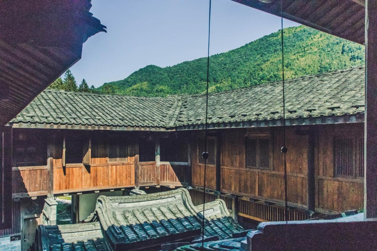 Tsingpu Tulou Retreat Hotel Zhangzhou Eksteriør billede